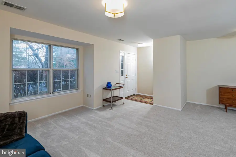 2002 Sandlewood Ct, Monmouth Junction, NJ 08852 - Image #3