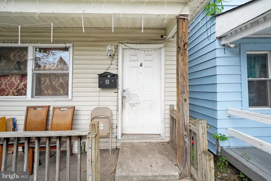 8 James St, New Brunswick, NJ 08901 - Image #3