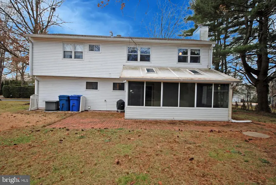 4 S Linden Ln S, Plainsboro, NJ 08536 - Image #2