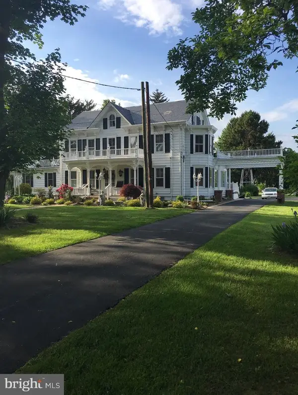 77 Petty Rd, CRANBURY, NJ 08512