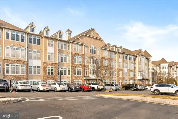 1102 Cedar Village Blvd, EAST BRUNSWICK, NJ 08816