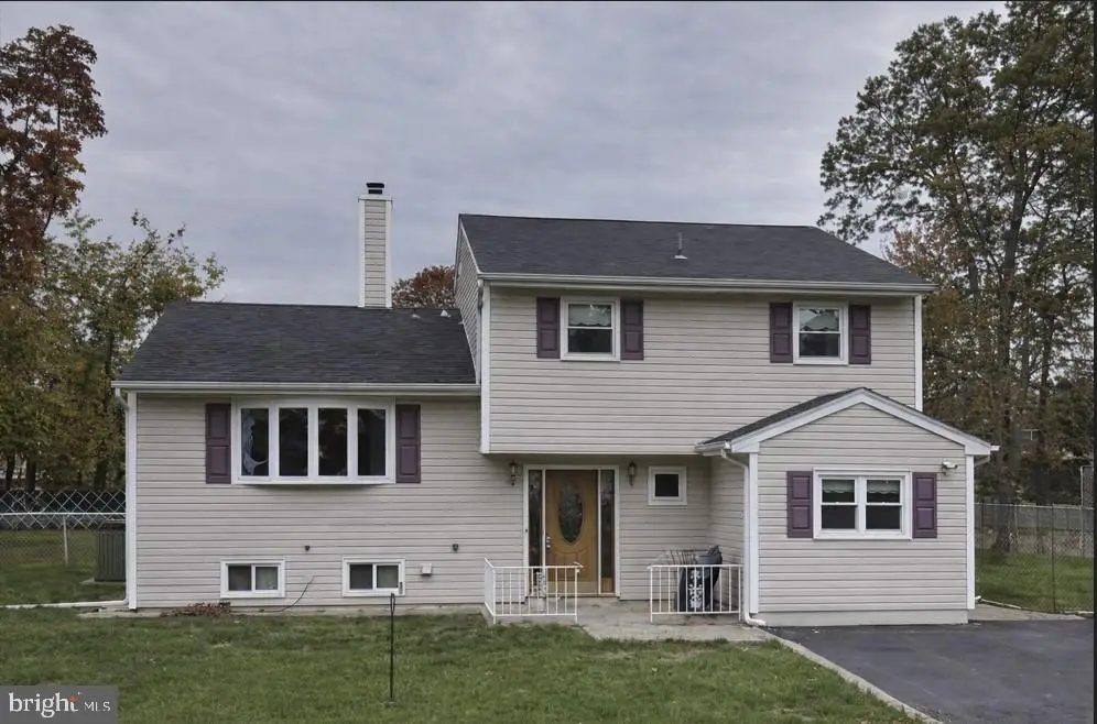 10 Magee Rd, Edison, NJ 08817 - Image #1