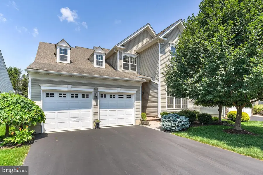 118 Andover Dr, Kendall Park, NJ 08824 - #3