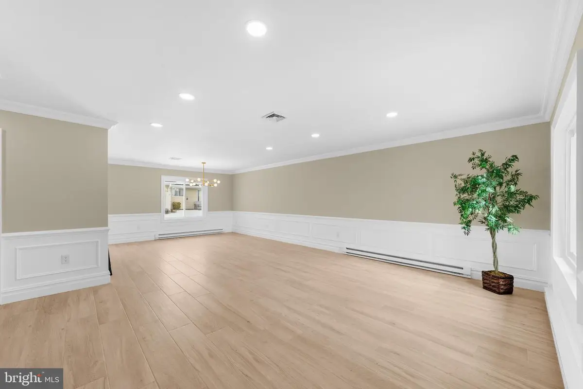 747-a Marlton Rd, Monroe Township, NJ 08831 - #1