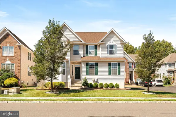 221 Morning Glory Dr, MONROE TWP, NJ 08831