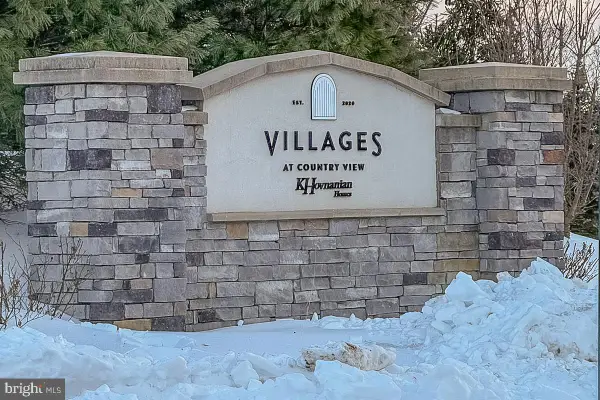 601 Charleston Dr, MONROE TOWNSHIP, NJ 08831