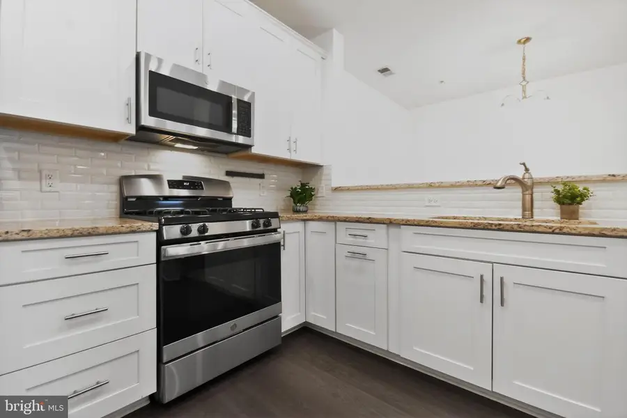 626 Marion Ln, Monroe, NJ 08831 - #2