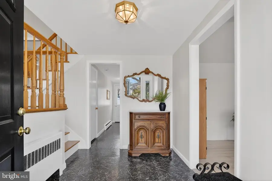 7 Griggs Rd, Cranbury, NJ 08512 - #2