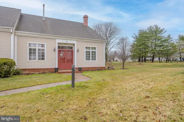 1-f Chadwick Ln, MONROE TOWNSHIP, NJ 08831