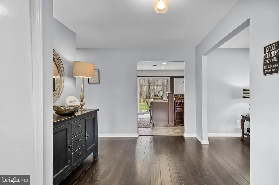 1 Garvey Dr, Monroe, NJ 08831 - #3