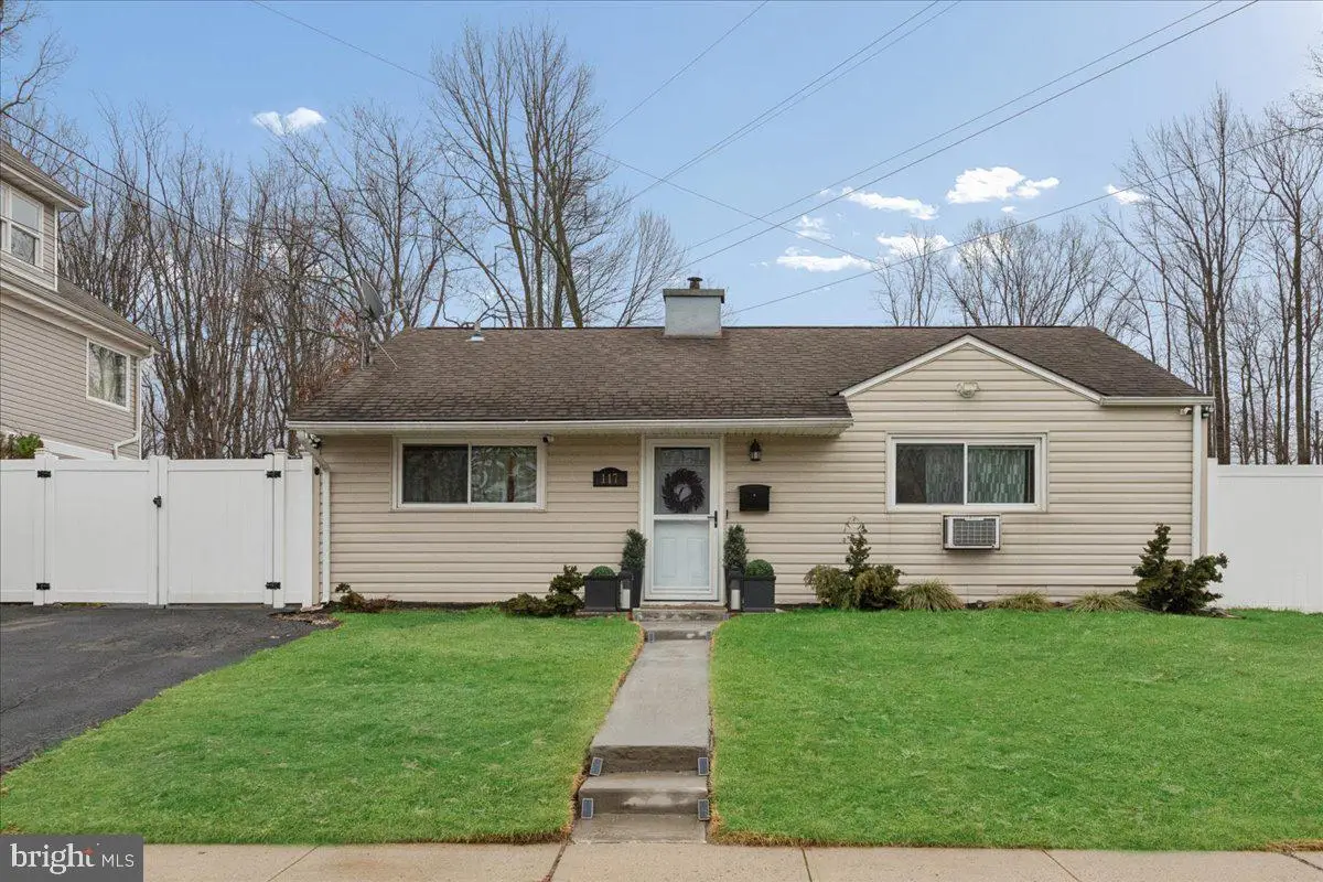 117 Winthrop Rd, Edison, NJ 08817 - #1