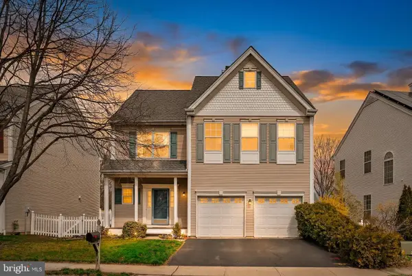 69 Marion Drive, PLAINSBORO, NJ 08536