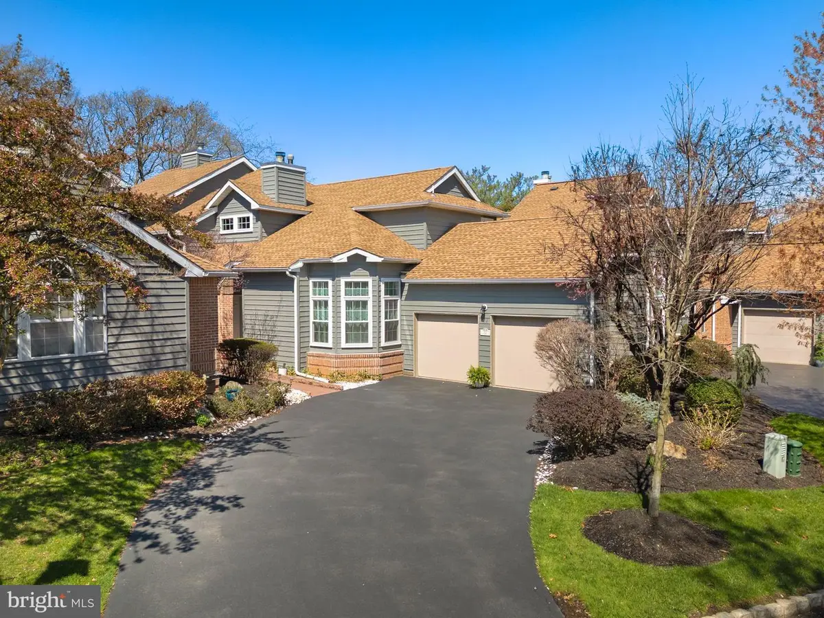 22 Fairway Blvd, Monroe, NJ 08831 - #1