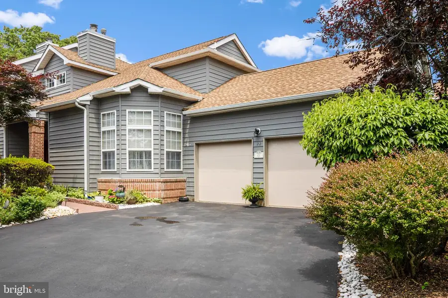 22 Fairway Blvd, Monroe, NJ 08831 - #2