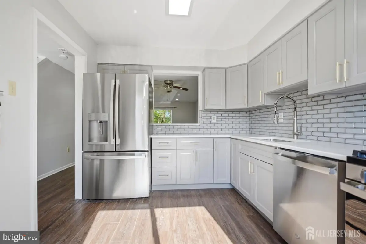 191 Hampshire Drive, Plainsboro, NJ 08536 - #1