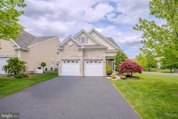 2 Diamond Spring Dr, MONROE TWP, NJ 08831