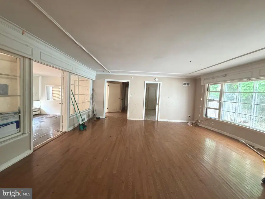 200 Cedar Ave, Highland Park, NJ 08904 - #3