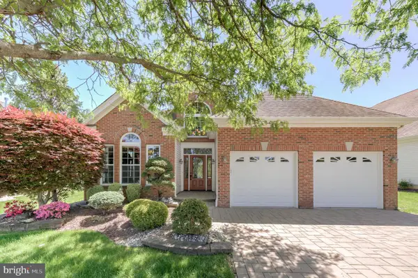14 Cobblestone Blvd, MONROE TWP, NJ 08831
