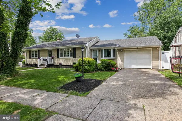 127 Poplar St, FORDS, NJ 08863