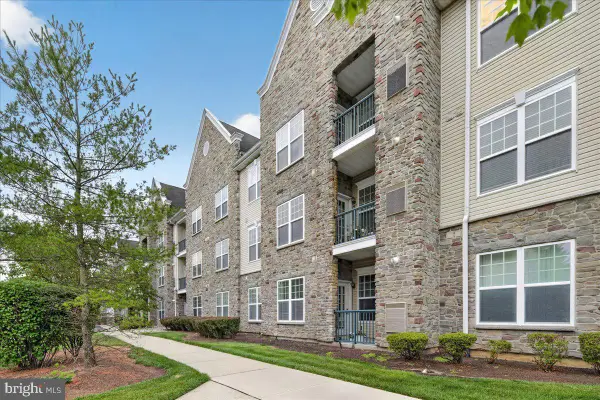 100 Middlesex Blvd #314, PLAINSBORO, NJ 08536