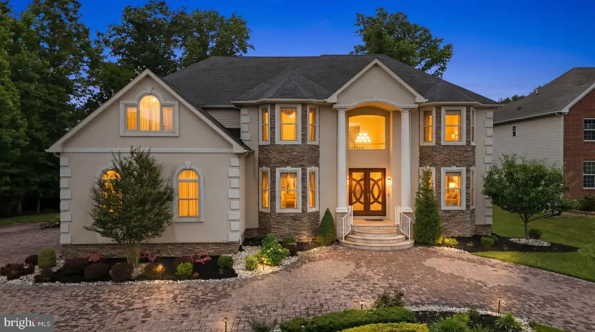 1 Koch Ln, East Brunswick, NJ 08816 - #1