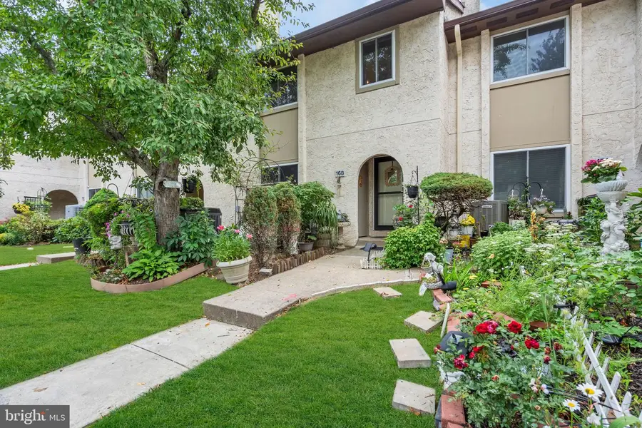 168 Thoreau Dr, Plainsboro, NJ 08536 - #2