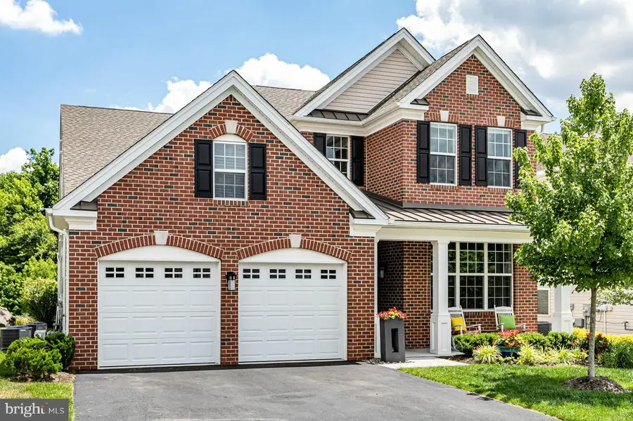 40 Inverness Dr, Kendall Park, NJ 08824 - #3