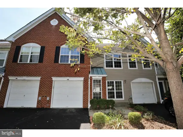 16 Lee Ct, PLAINSBORO, NJ 08536