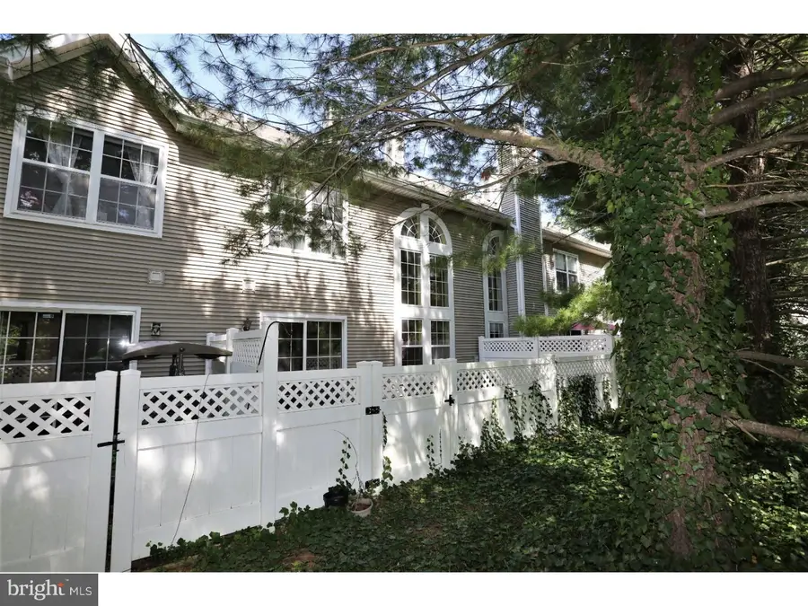 16 Lee Ct, Plainsboro, NJ 08536 - #2