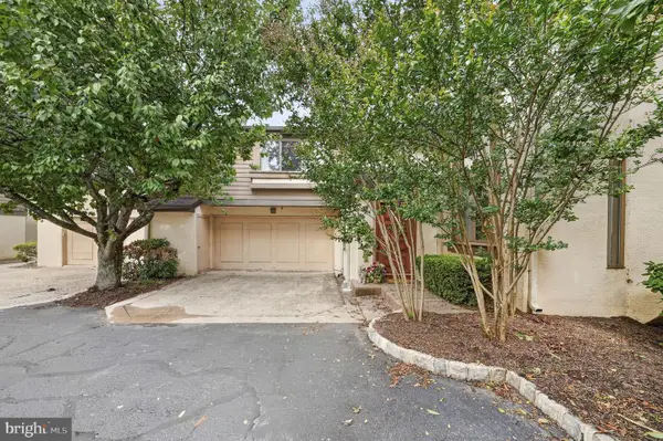 461 Sayre Dr, PRINCETON, NJ 08540