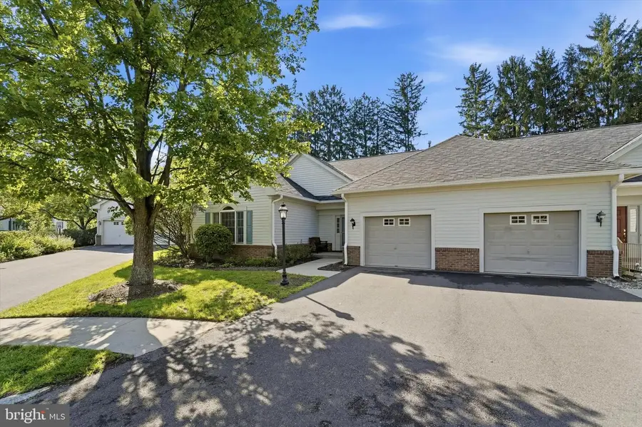 4 Empress Ct, Princeton, NJ 08540 - #2