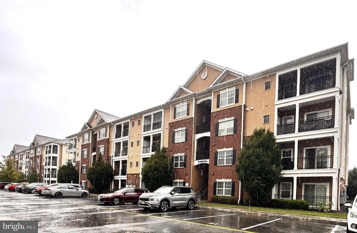 618 Strassle Way, South Plainfield, NJ 07080 - #1