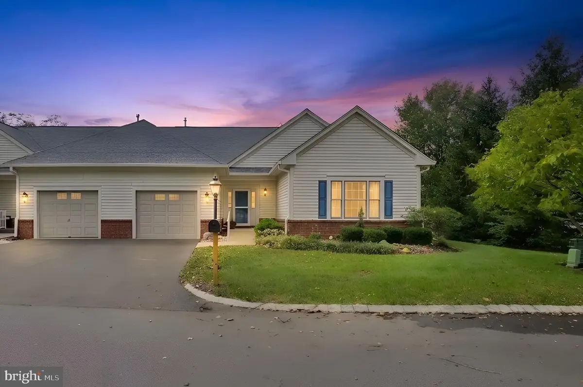 38 Hedge Row Rd, Princeton, NJ 08540 - #1