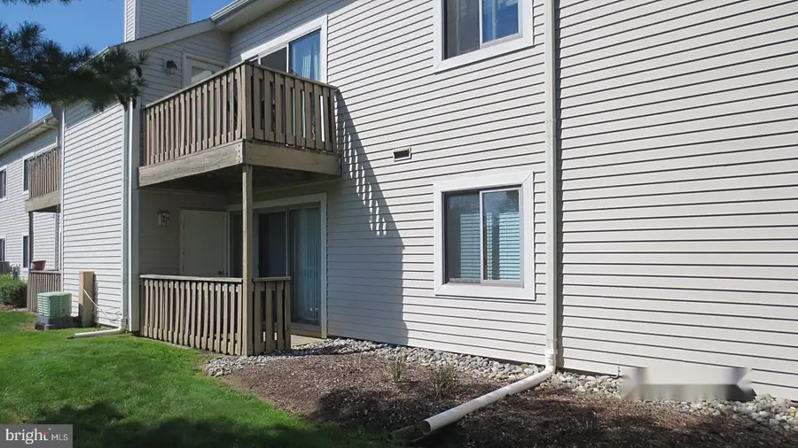 903 Aspen Dr, Plainsboro, NJ 08536 - #2