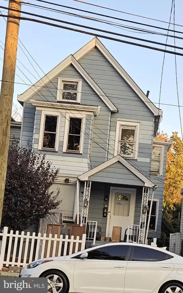 394 High St, PERTH AMBOY, NJ 08861