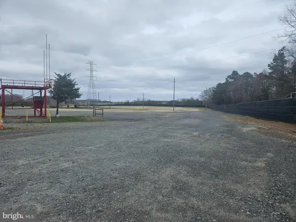 720 Pinehurst Rd., NEW EGYPT, NJ 08533