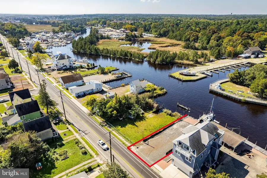 232 S Green St, Tuckerton, NJ 08087 - Image #2