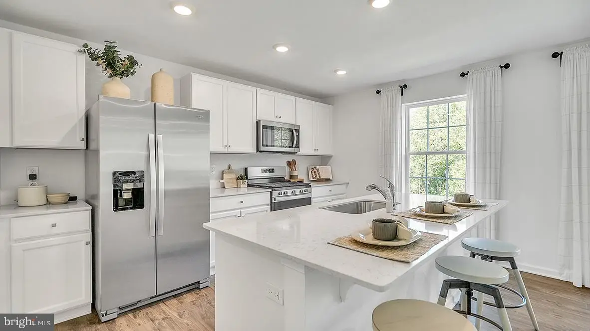 5 Minnow Ave, Barnegat, NJ 08005 - Image #1