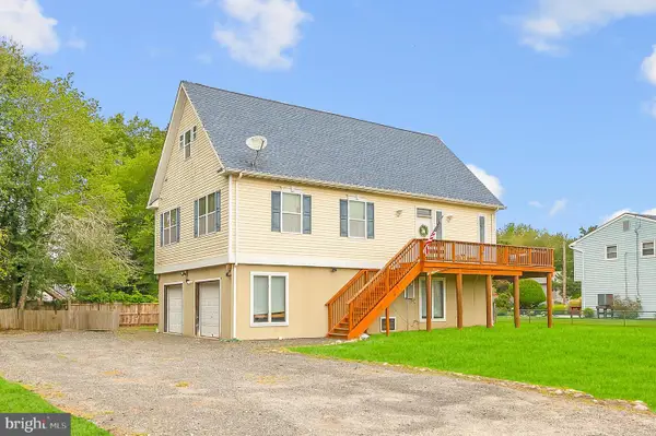 19 Atlantis Blvd, TUCKERTON, NJ 08087