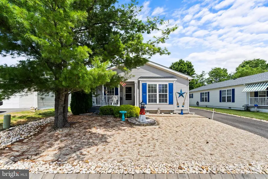 36 Fort Lee Dr, Manahawkin, NJ 08050 - Image #2