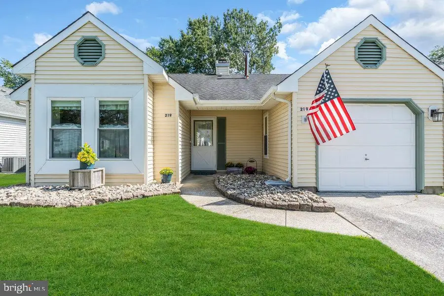 219 Mohican Ln, Little Egg Harbor Township, NJ 08087 - Image #2