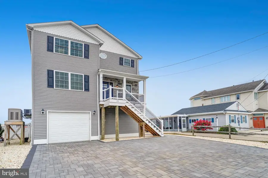 21 Lake St Claire Dr, Little Egg Harbor Township, NJ 08087 - Image #2