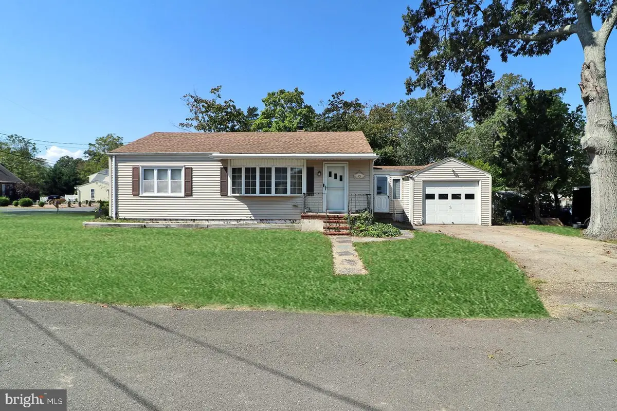 17 Pennsylvania Ave, Waretown, NJ 08758 - #1