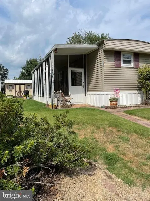 123 Camino Roble #123, TOMS RIVER, NJ 08755