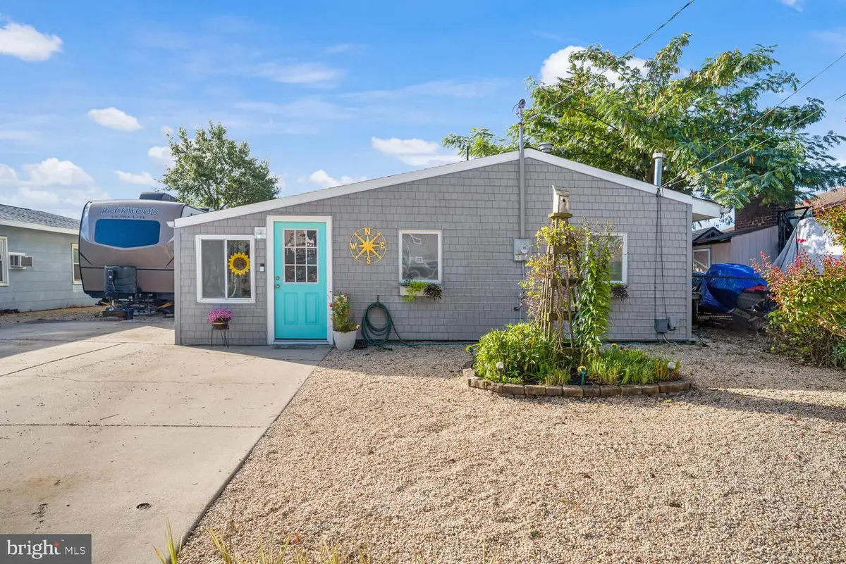 27 Lake Huron Dr, Little Egg Harbor Township, NJ 08087 - Image #1