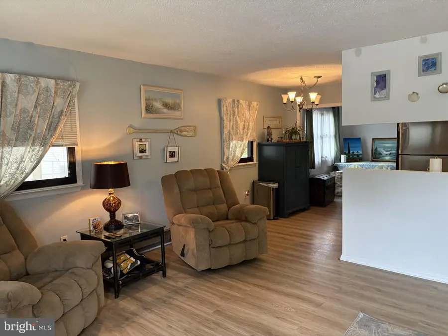 812 Jane Dr, Manahawkin, NJ 08050 - #3