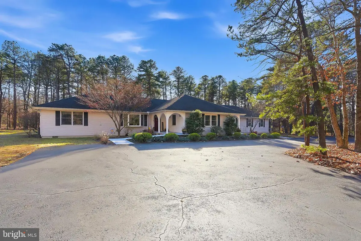 379 E Bird Village Rd, Jackson, NJ 08527 - Image #1