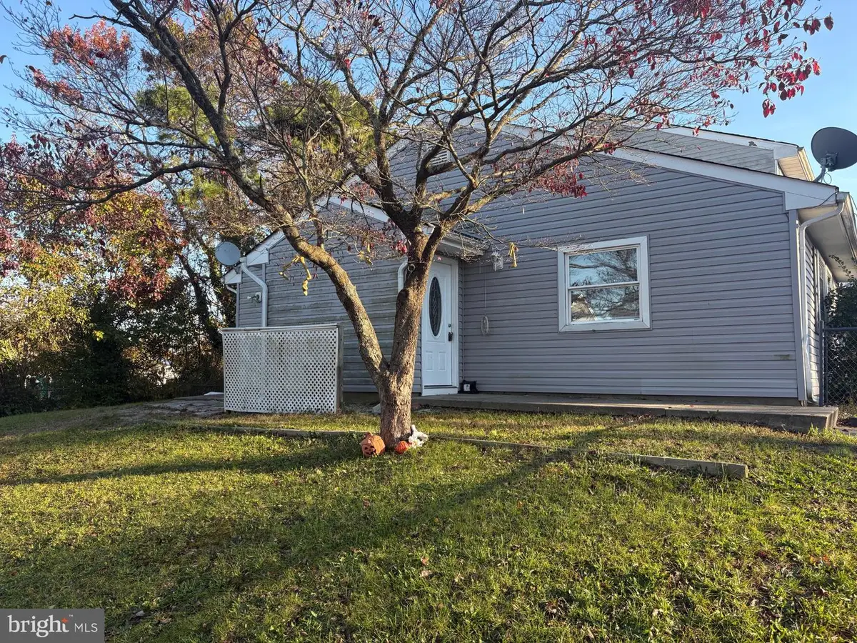 3 Lexington Blvd, Barnegat, NJ 08005 - Image #1