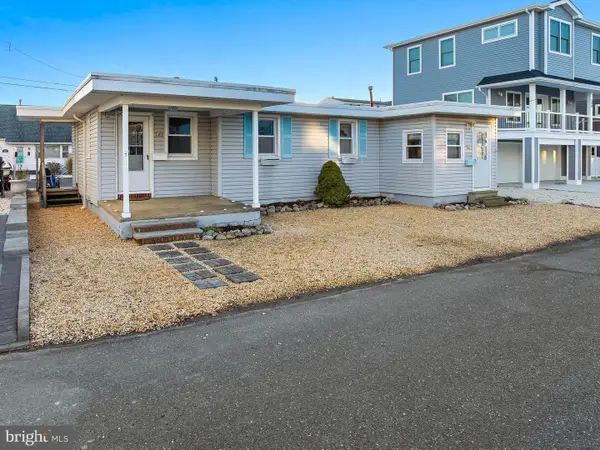 20 W 87th St, LONG BEACH TOWNSHIP, NJ 08008