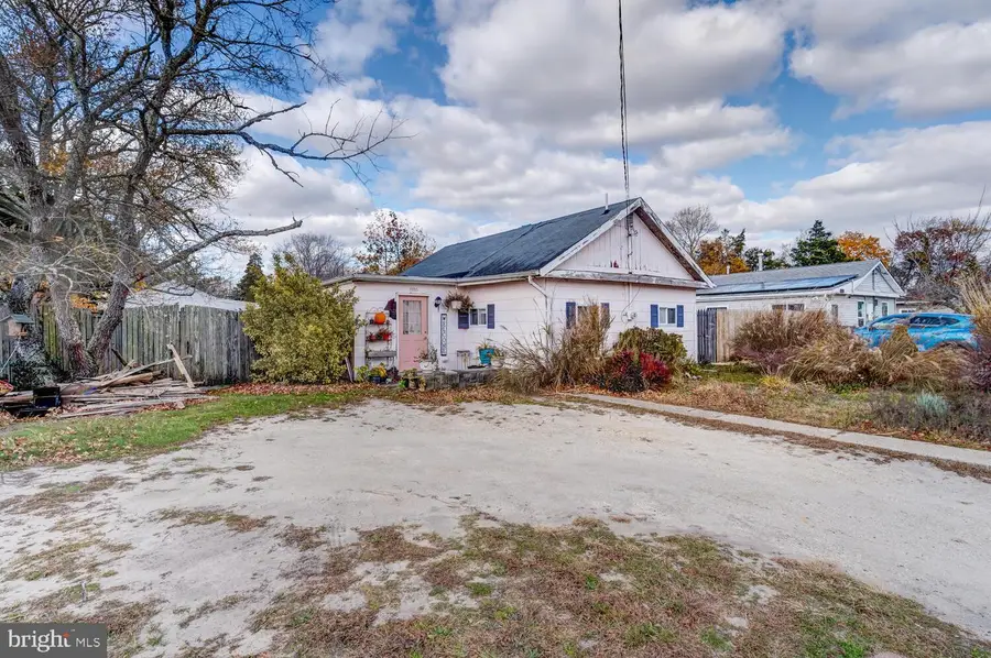 886 Radio Rd, Little Egg Harbor Township, NJ 08087 - Image #3